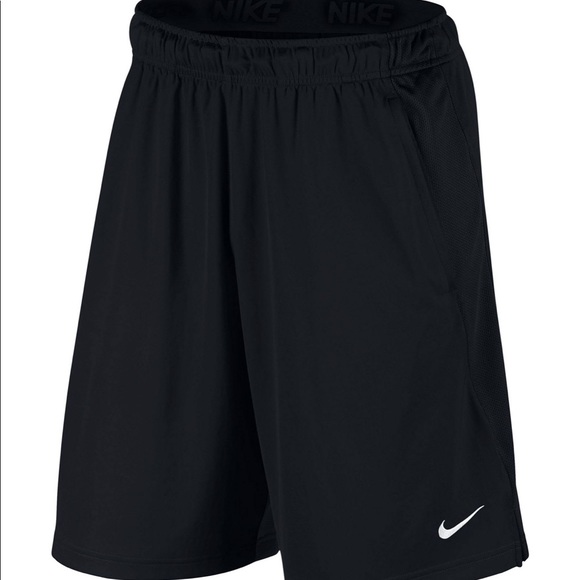 Nike Mens Large Black Dri Fit Shorts 